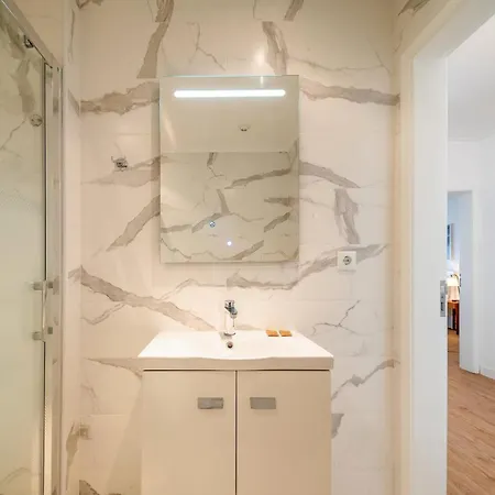 Guestready - At Apartment